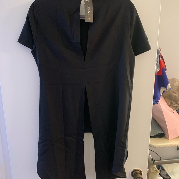 Top - Picture 2 of 2